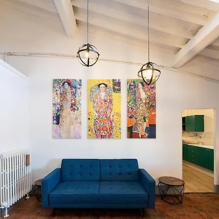 Borgo Santa Croce Apartment Florence